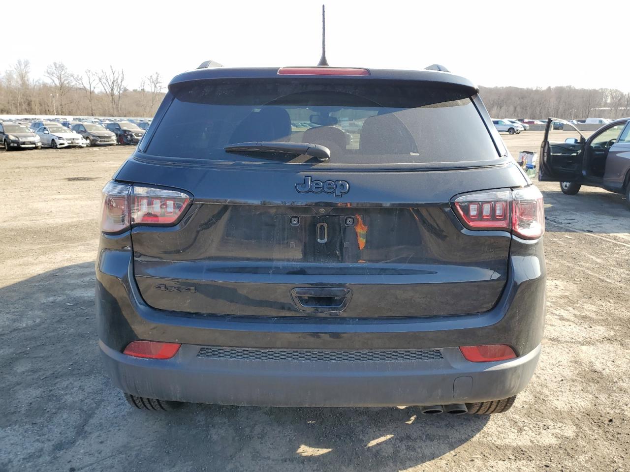 2021 Jeep Compass VIN 3C4NJDBB7MT573172 Copart auction photo, front end / side damage thumbnail 6
