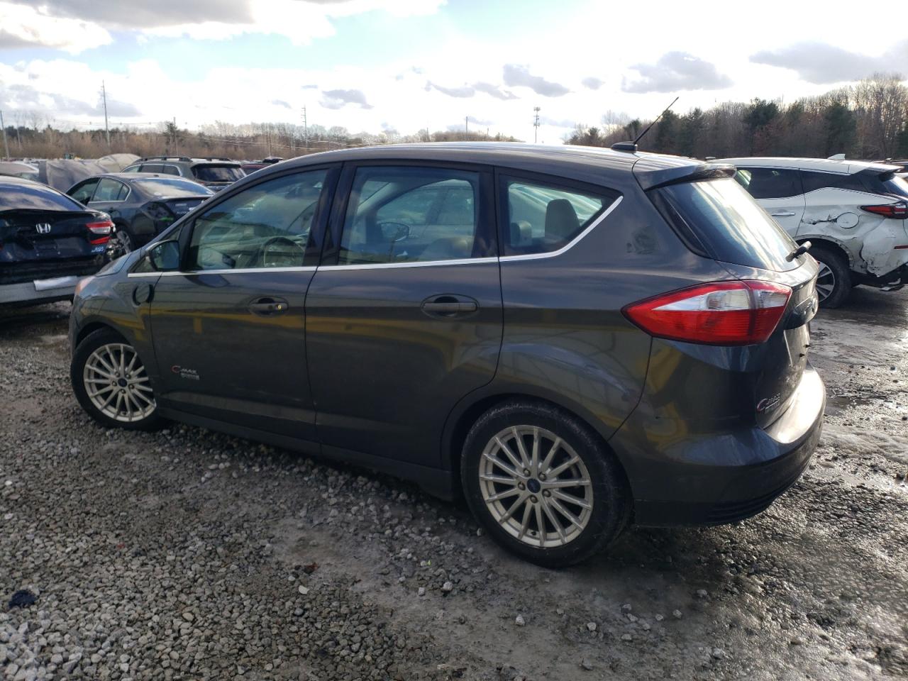 2015 Ford C-MAX VIN 1FADP5CU5FL111147 Copart auction photo, front end / mechanical damage thumbnail 2
