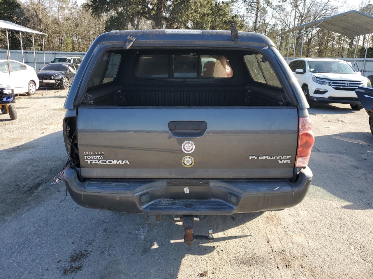 2015 Toyota Tacoma VIN 5TFJU4GN9FX082263 Copart auction photo, rollover damage thumbnail 6