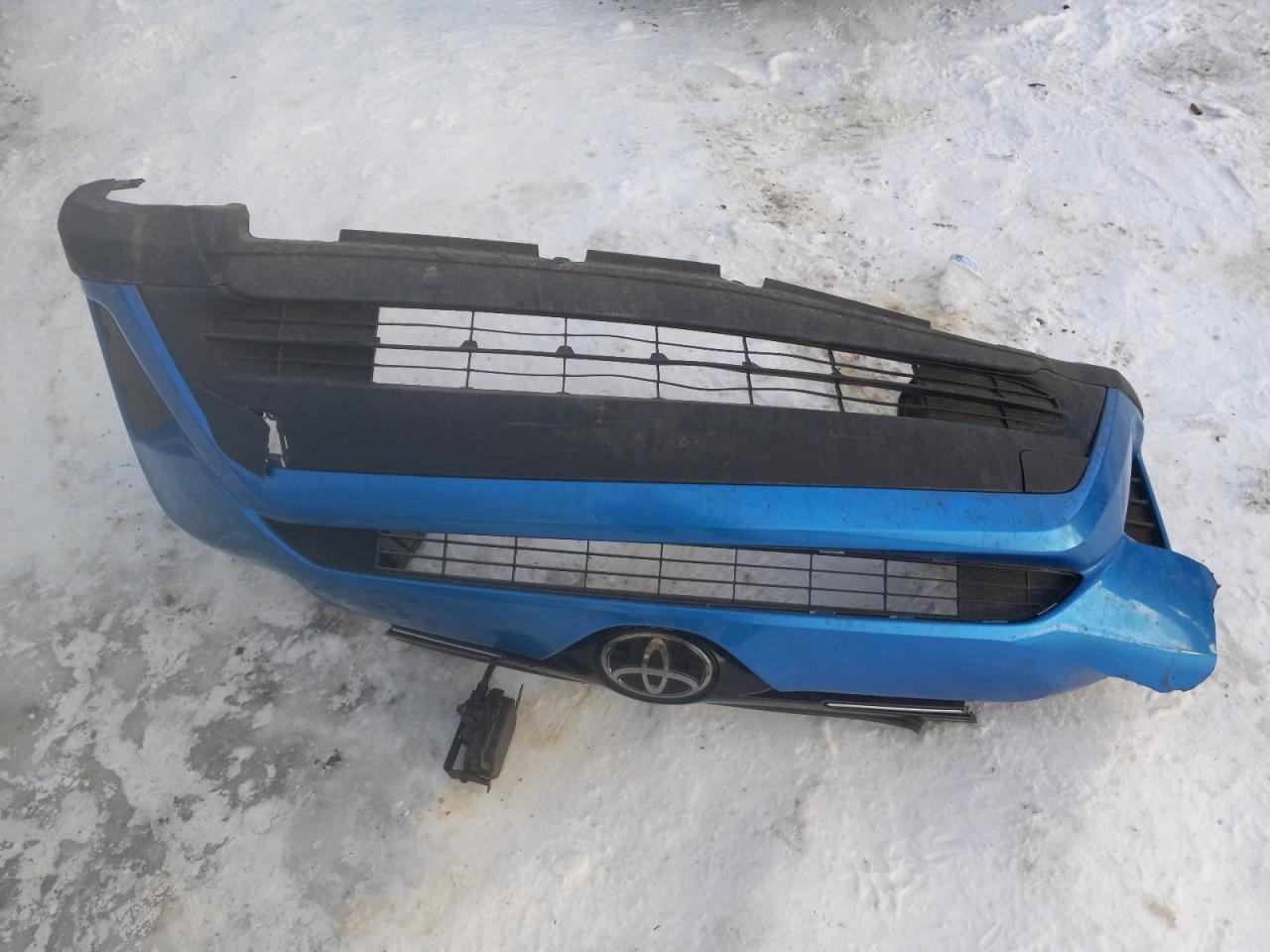 2018 Toyota RAV 4 VIN JTMBFREVXJD247858 Copart auction photo, front end damage thumbnail 12