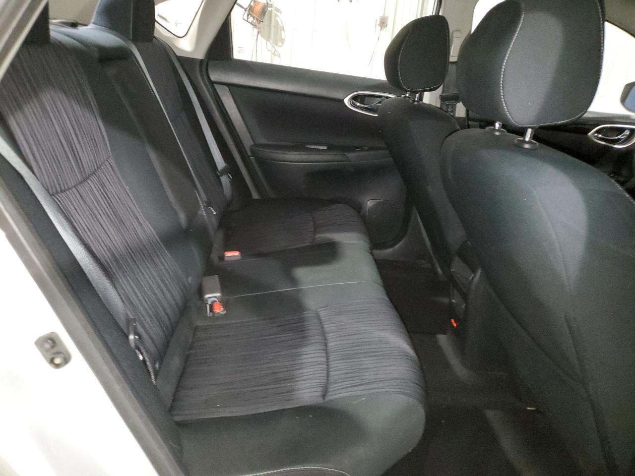 2019 Nissan Sentra VIN 3N1AB7AP1KY330440 Copart auction photo, side / front end damage thumbnail 10