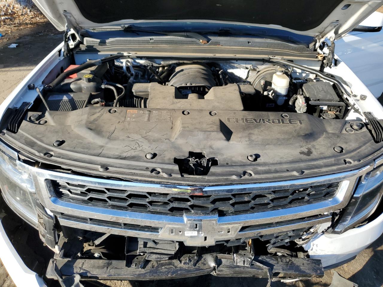 2016 Chevrolet Suburban VIN 1GNSCHKC3GR460630 Copart auction photo, front end damage thumbnail 12