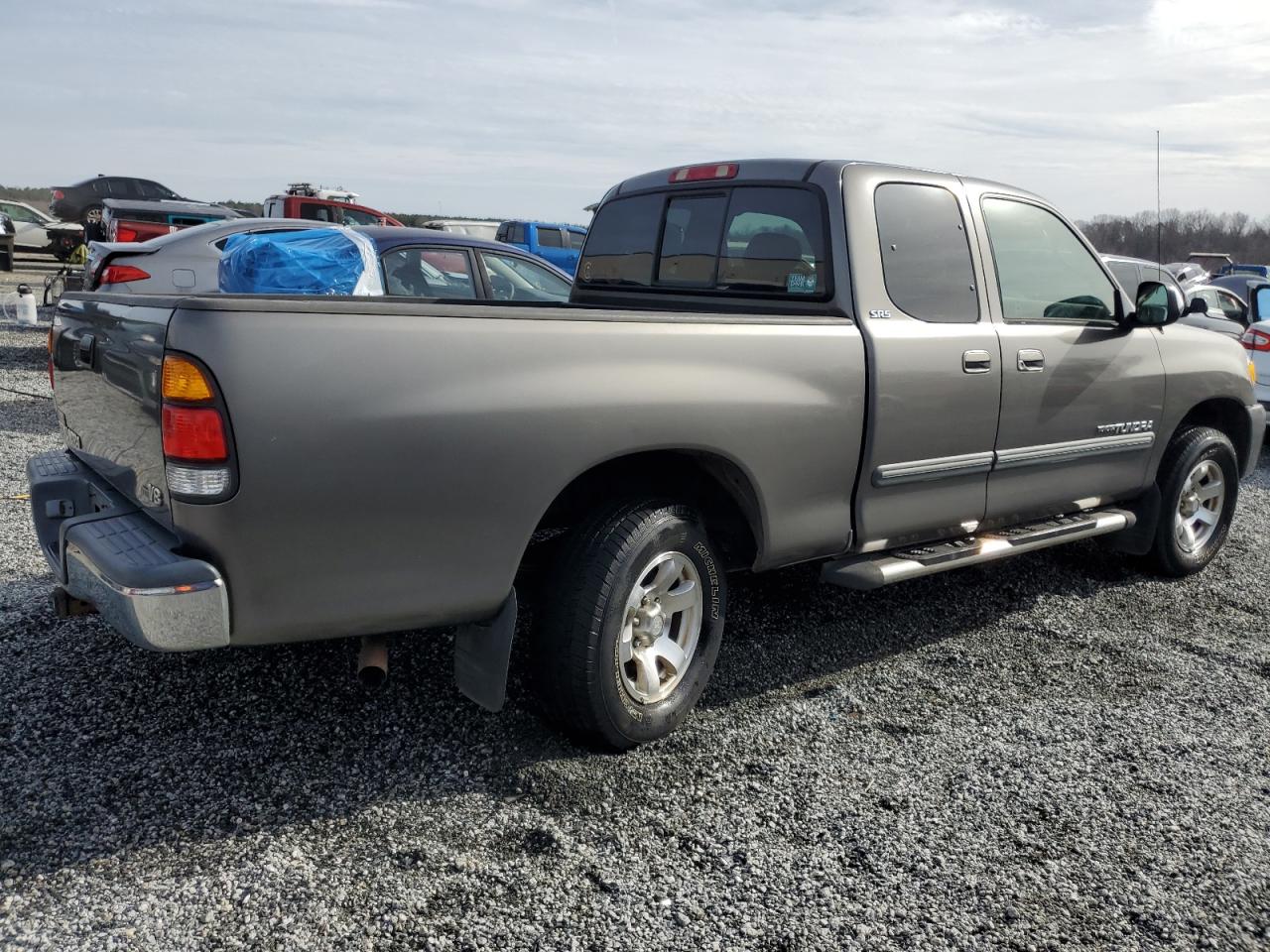 2003 Toyota Tundra VIN 5TBRT34183S372604 Copart auction photo, side damage thumbnail 3