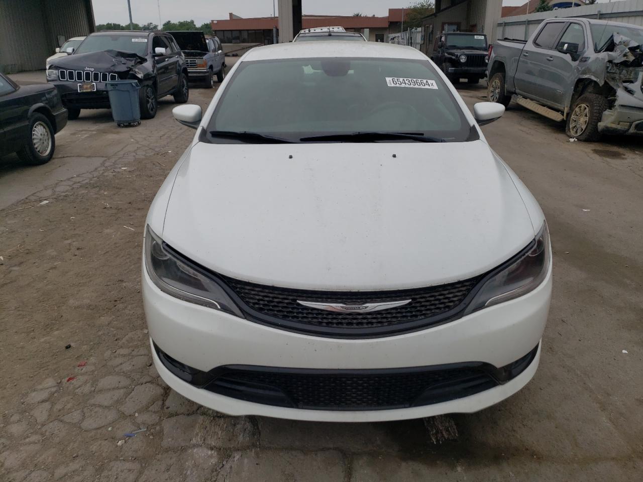 2015 Chrysler 200 VIN 1C3CCCBB9FN546297 Copart auction photo, all over / minor dent/scratches damage thumbnail 5