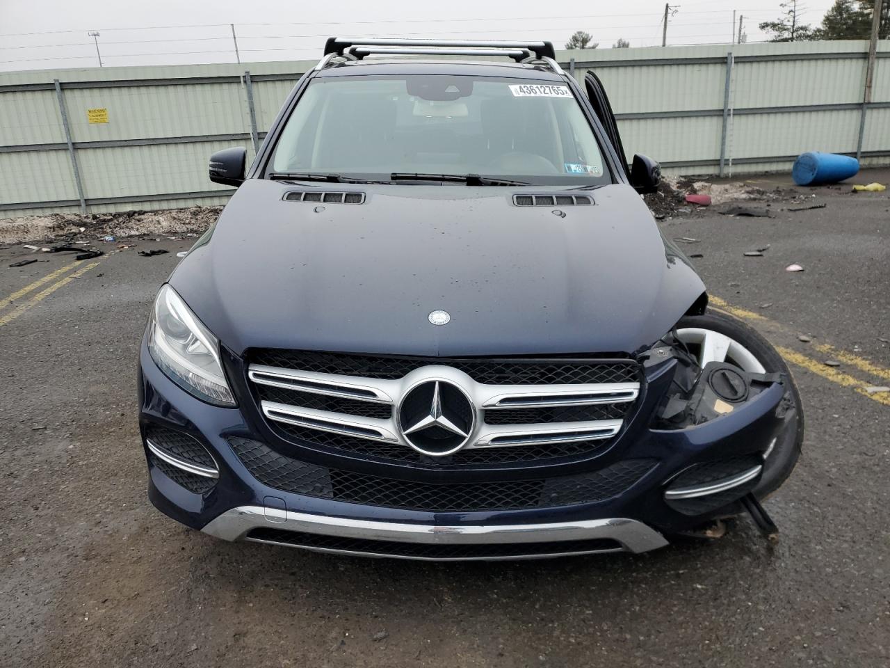 2017 Mercedes-Benz GLE VIN 4JGDA5HB0HA942665 Copart auction photo, front end / side damage thumbnail 5