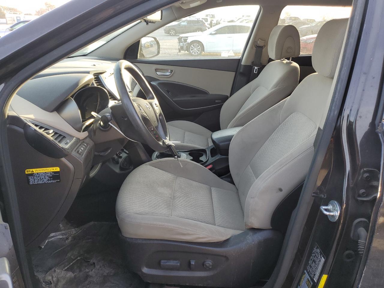 2017 Hyundai Santa Fe VIN KM8SM4HF5HU201860 Copart auction photo, minor dent/scratches damage thumbnail 7