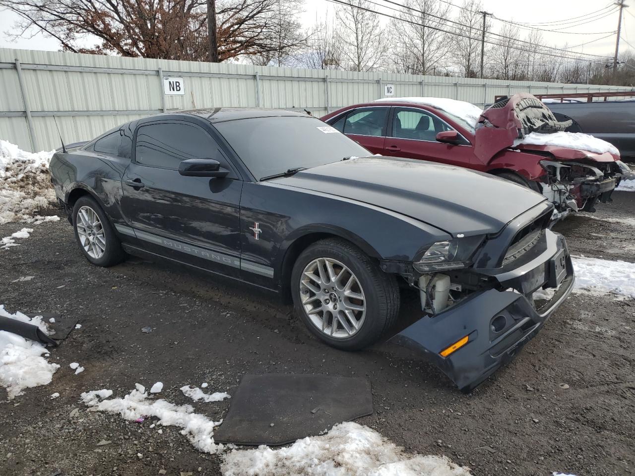 2014 Ford Mustang VIN 1ZVBP8AM7E5250945 Copart auction photo, front end / rear end damage thumbnail 4