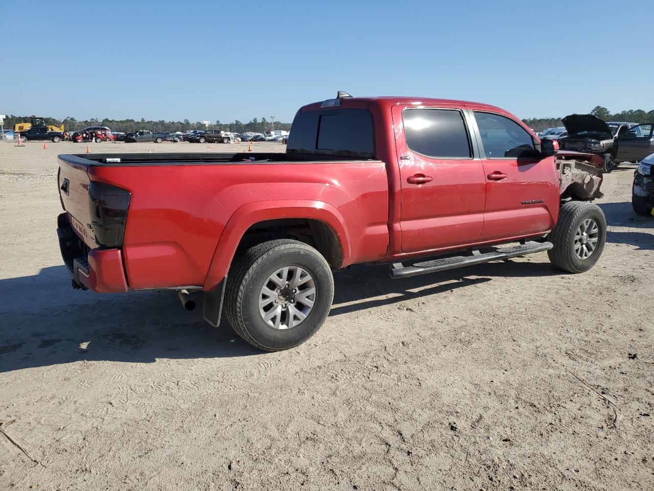 2018 Toyota Tacoma VIN 3TMBZ5DN8JM016091 Copart auction photo, front end damage thumbnail 3