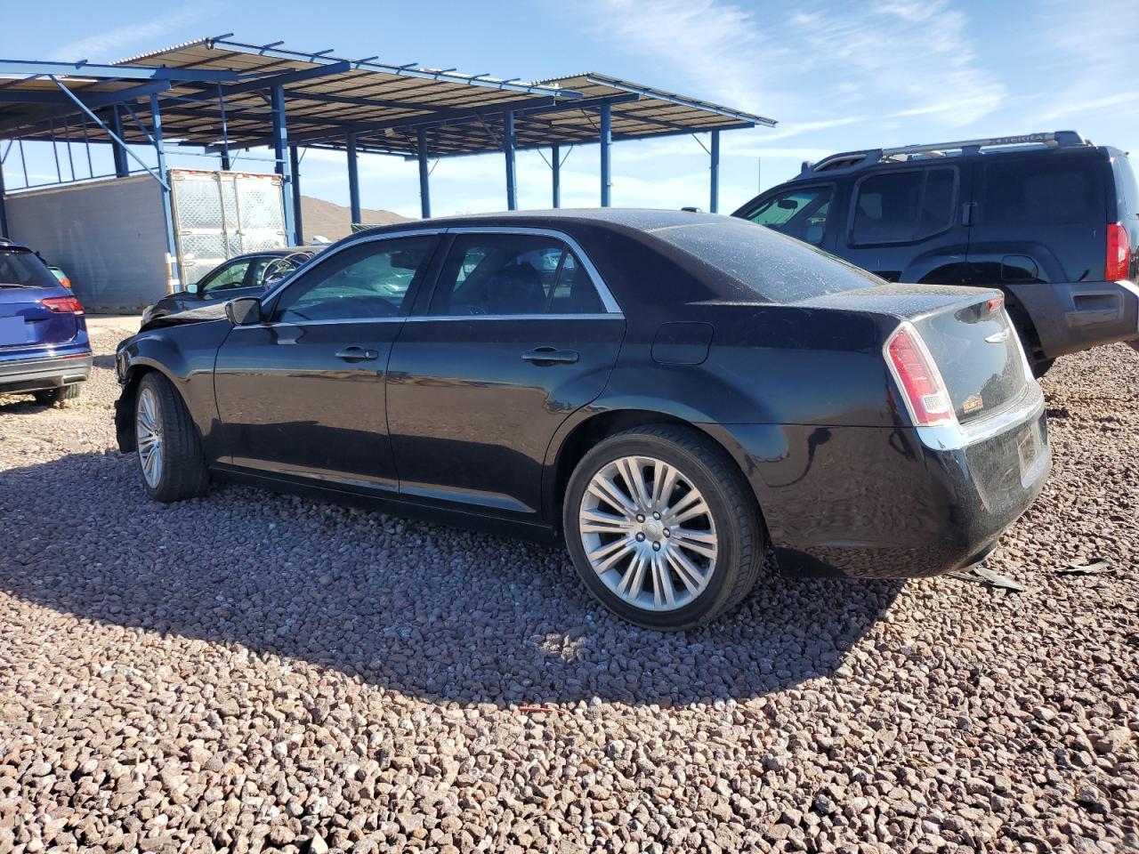 2014 Chrysler 300 VIN 2C3CCAAG2EH161818 Copart auction photo, front end / side damage thumbnail 2