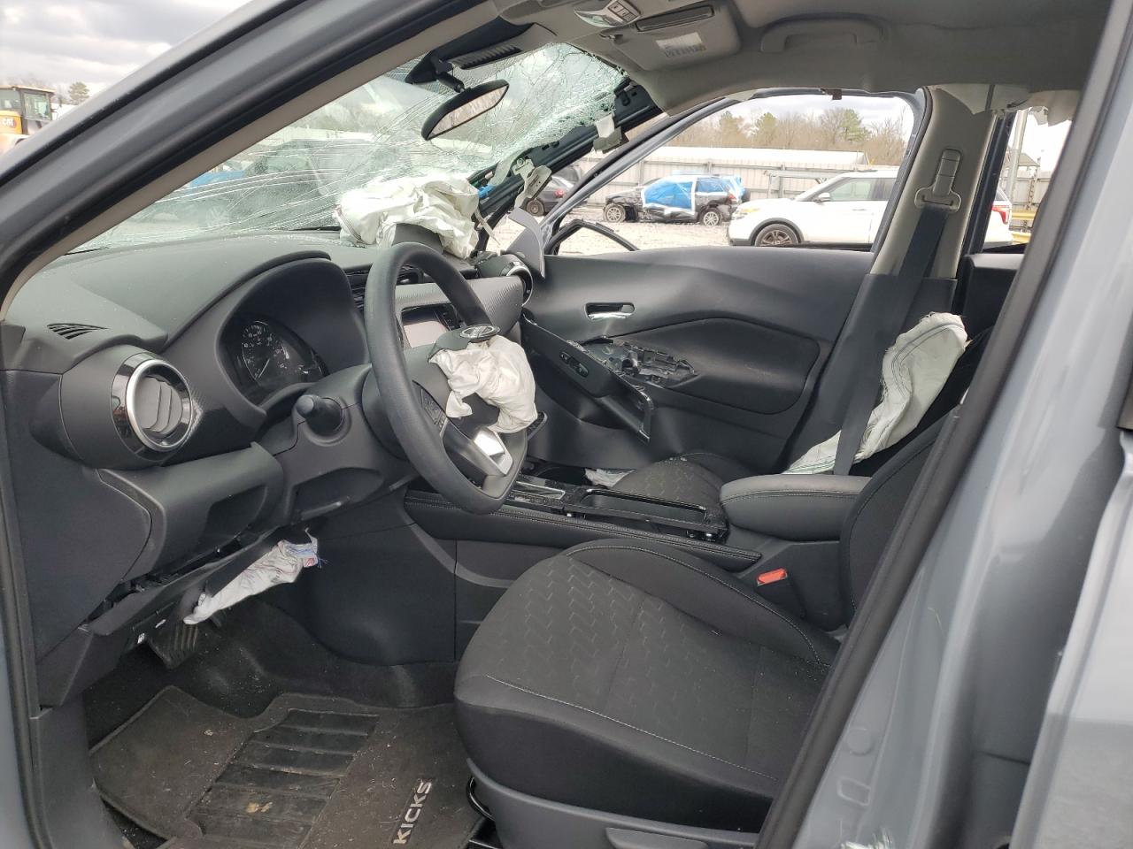 2024 Nissan Kicks VIN 3N1CP5CVXRL520819 Copart auction photo, side / front end damage thumbnail 7