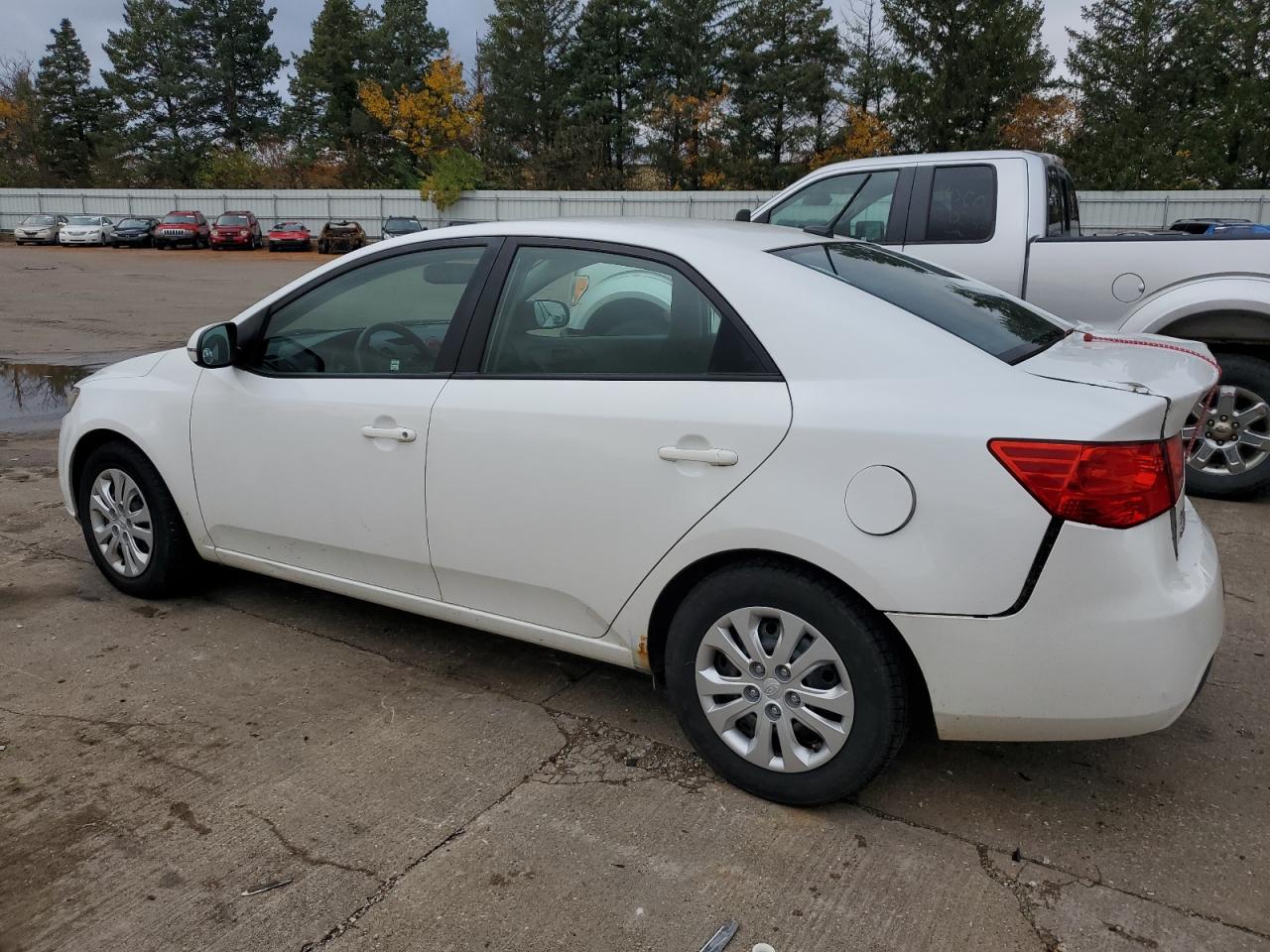 2012 KIA Forte VIN KNAFU4A23C5630038 Copart auction photo, rear end / minor dent/scratches damage thumbnail 2