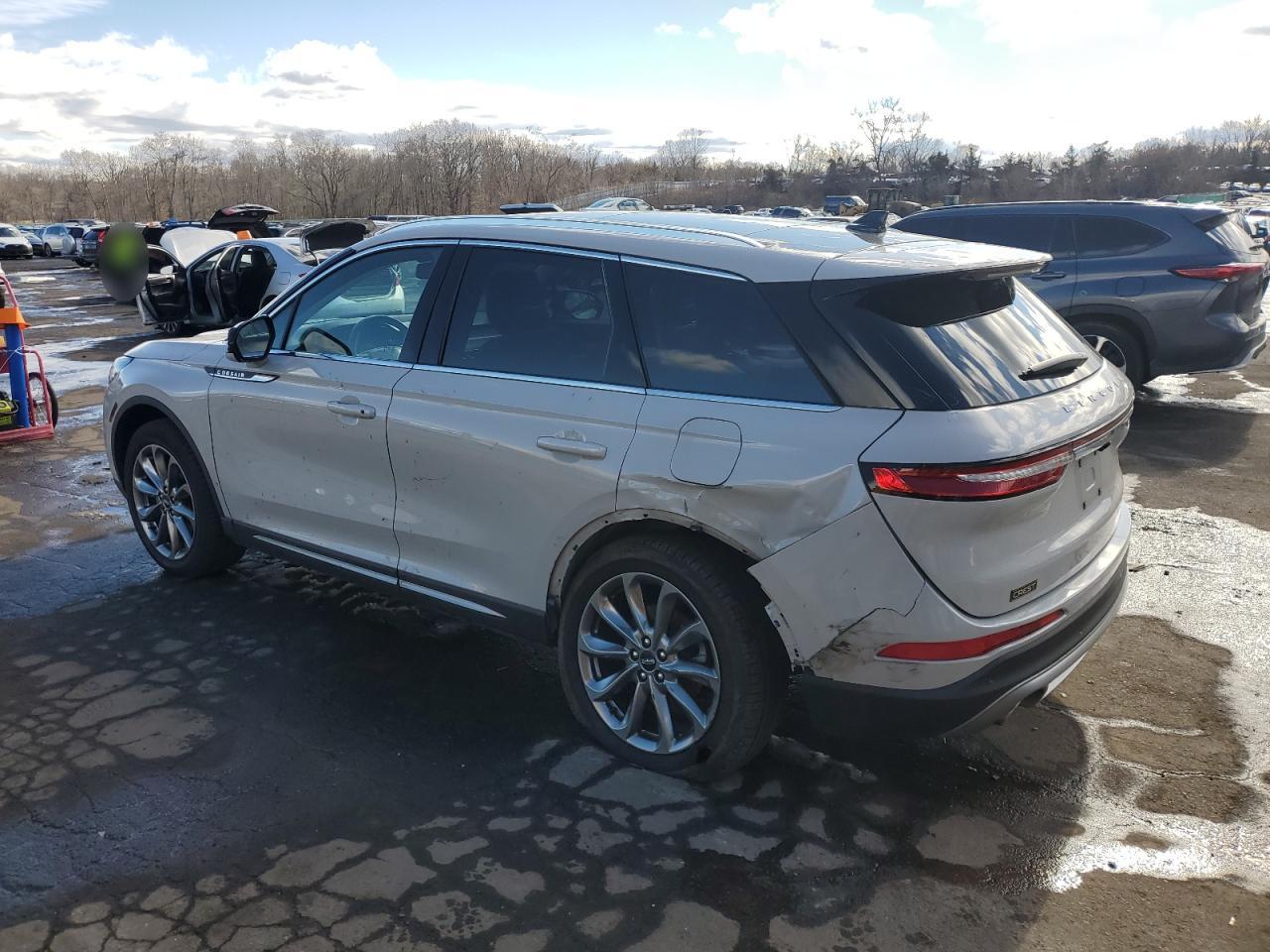 2020 Lincoln Corsair VIN 5LMCJ1D99LUL21971 Copart auction photo, rear end / side damage thumbnail 2