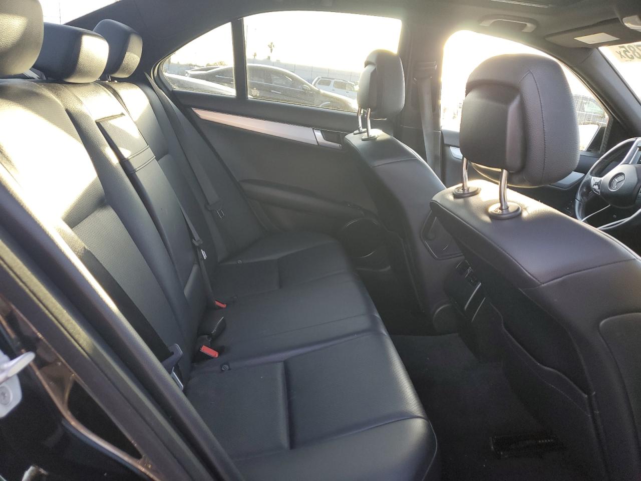 2013 Mercedes-Benz C-klasse VIN WDDGF4HBXDA871620 Copart auction photo, front end damage thumbnail 10