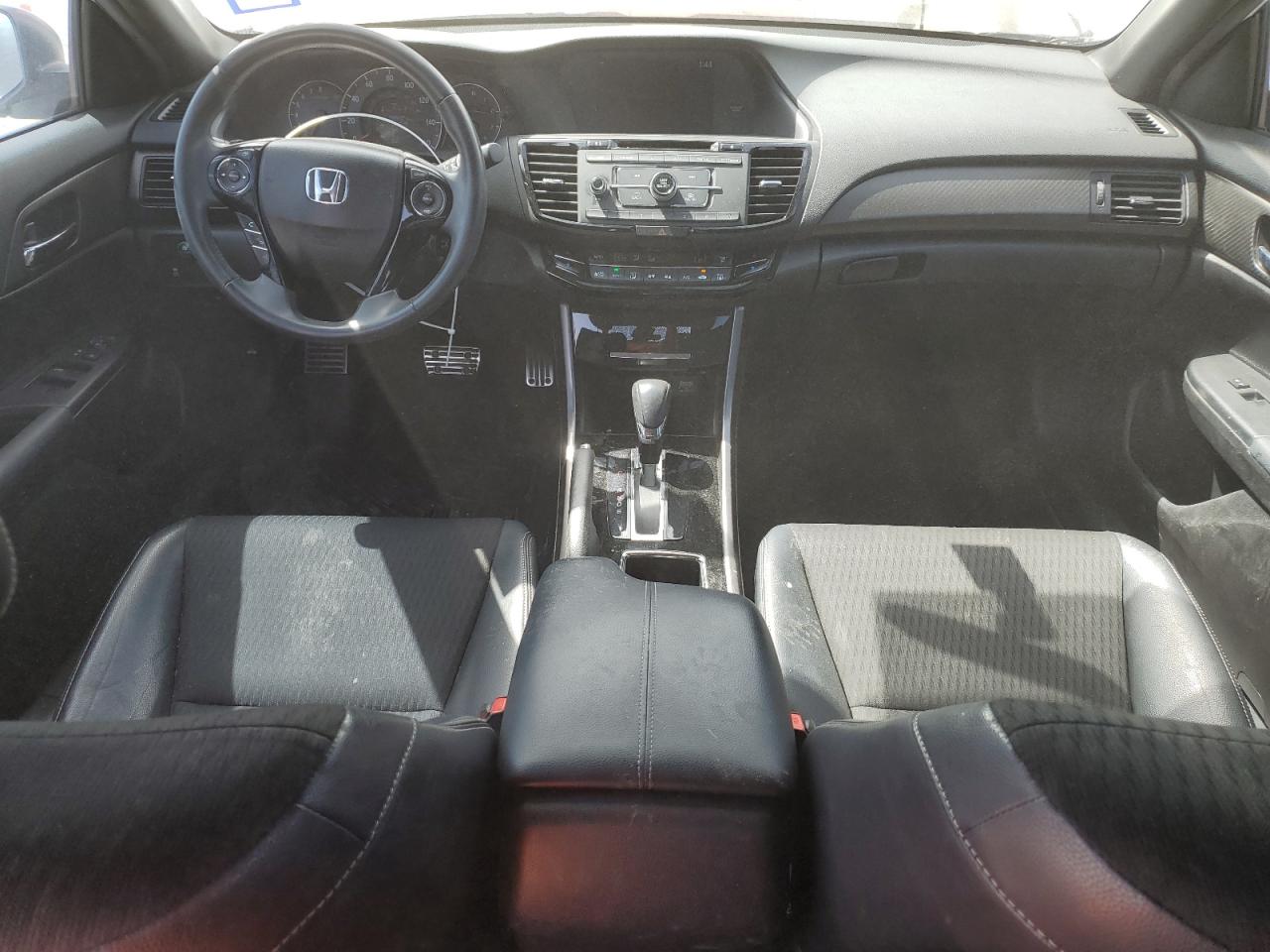 2016 Honda Accord VIN 1HGCR2F53GA150093 Copart auction photo, rear end / minor dent/scratches damage thumbnail 8