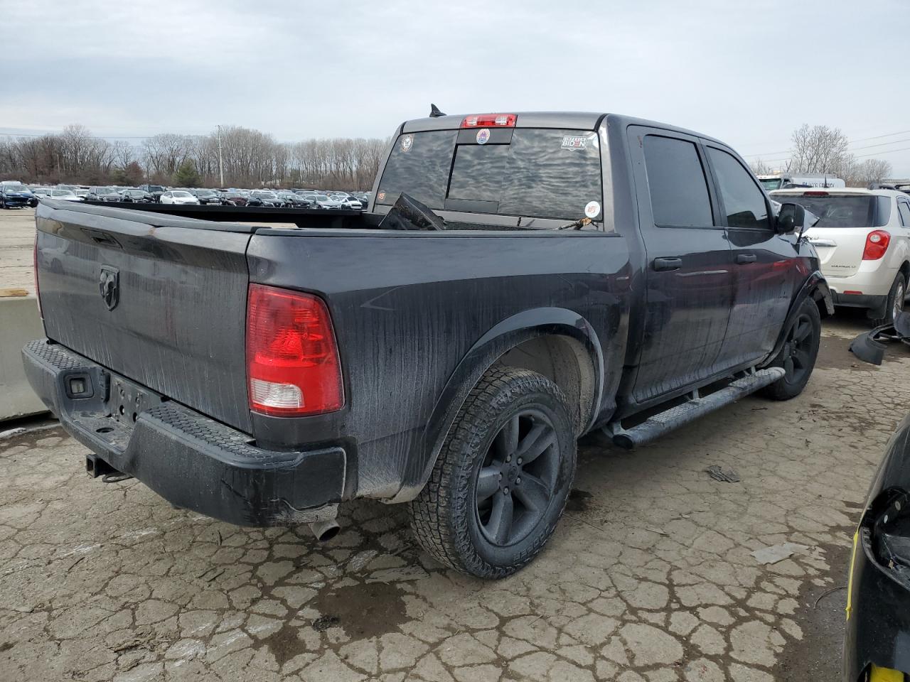 2015 RAM 1500 VIN 1C6RR7LT7FS625821 Copart auction photo, front end damage thumbnail 3