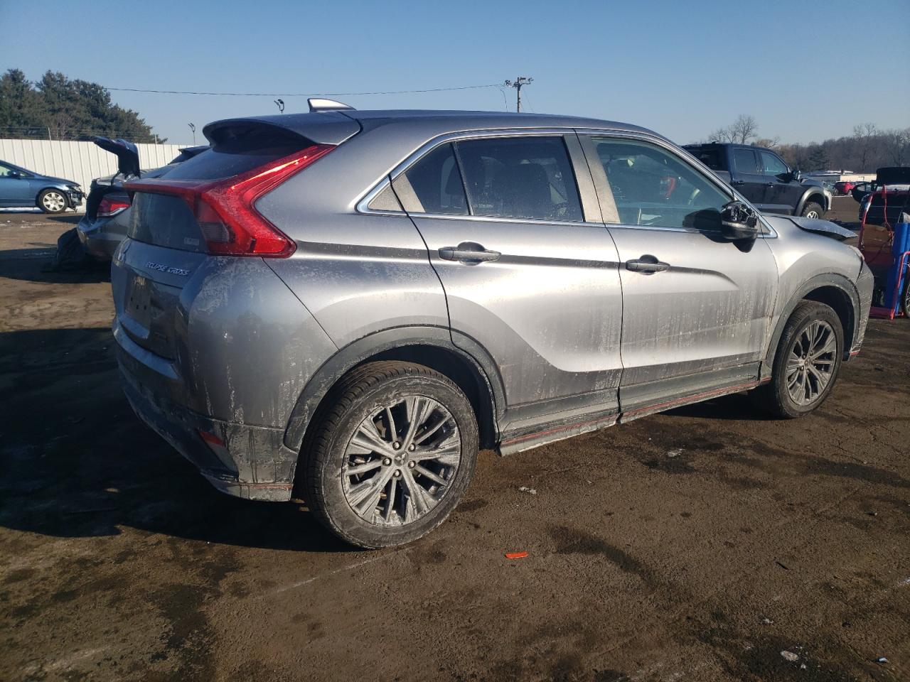 2018 Mitsubishi Eclipse VIN JA4AT4AA6JZ063654 Copart auction photo, front end / side damage thumbnail 3
