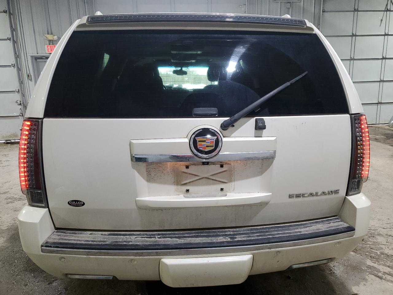 2013 Cadillac Escalade VIN 1GYS4JEF9DR265575 Copart auction photo, front end / minor dent/scratches damage thumbnail 6