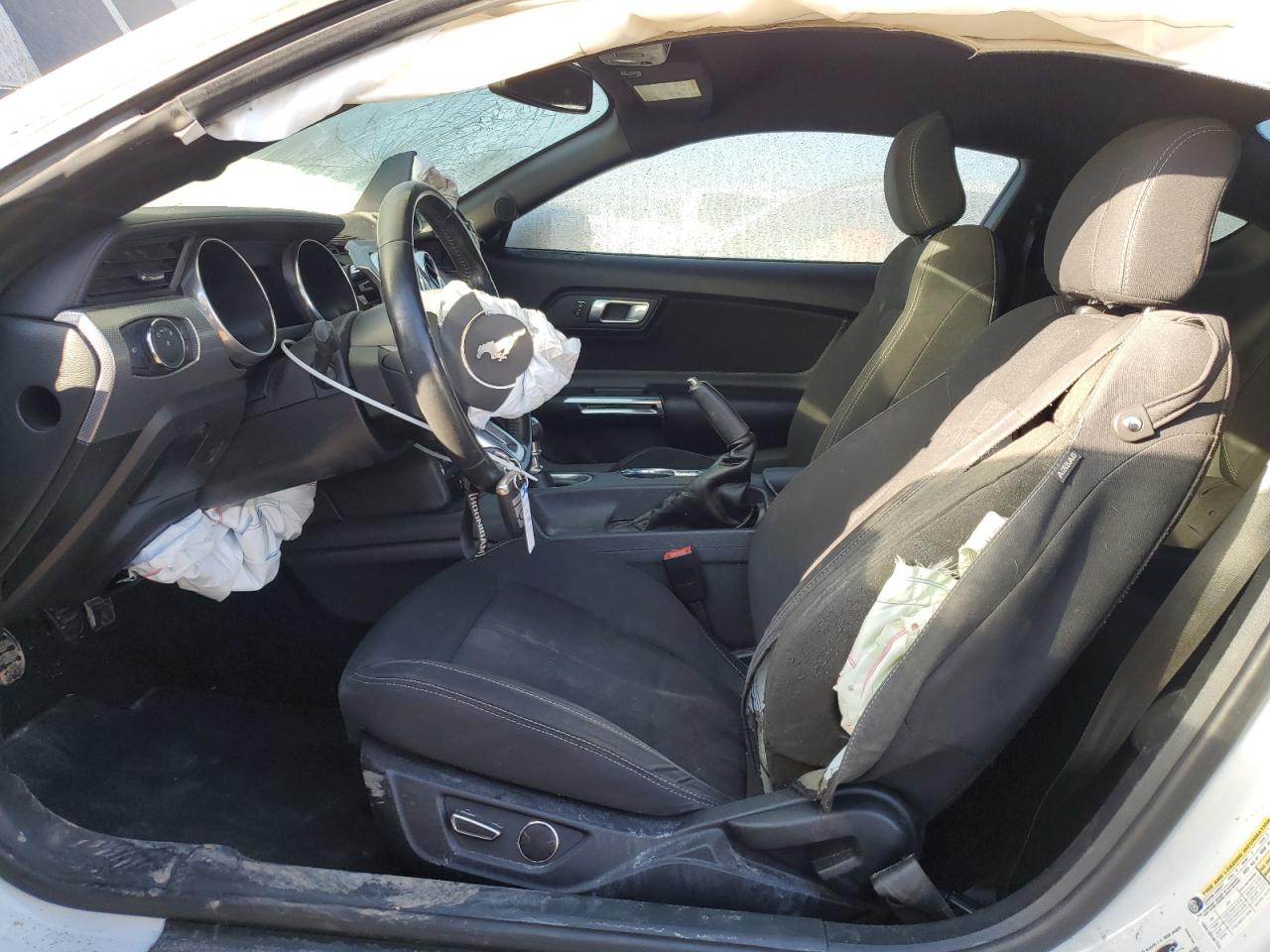 2019 Ford Mustang VIN 1FA6P8CFXK5197548 Copart auction photo, front end damage thumbnail 9