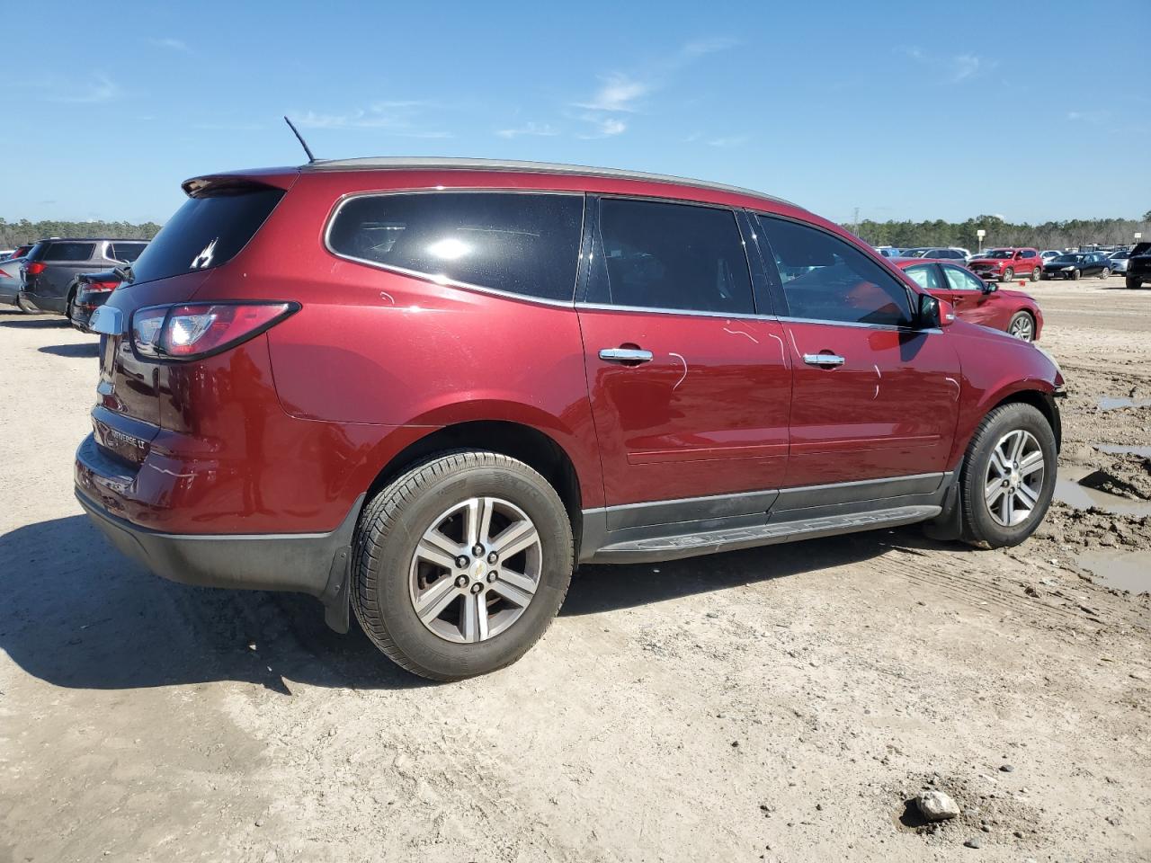 2016 Chevrolet Traverse VIN 1GNKVGKDXGJ160157 Copart auction photo, front end / minor dent/scratches damage thumbnail 3