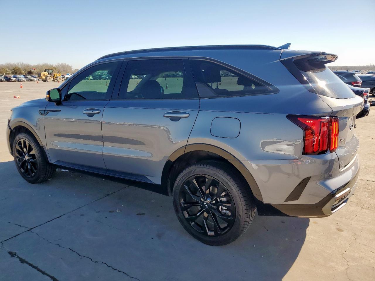 2021 KIA Sorento VIN 5XYRKDLF3MG009719 Copart auction photo, side damage thumbnail 2