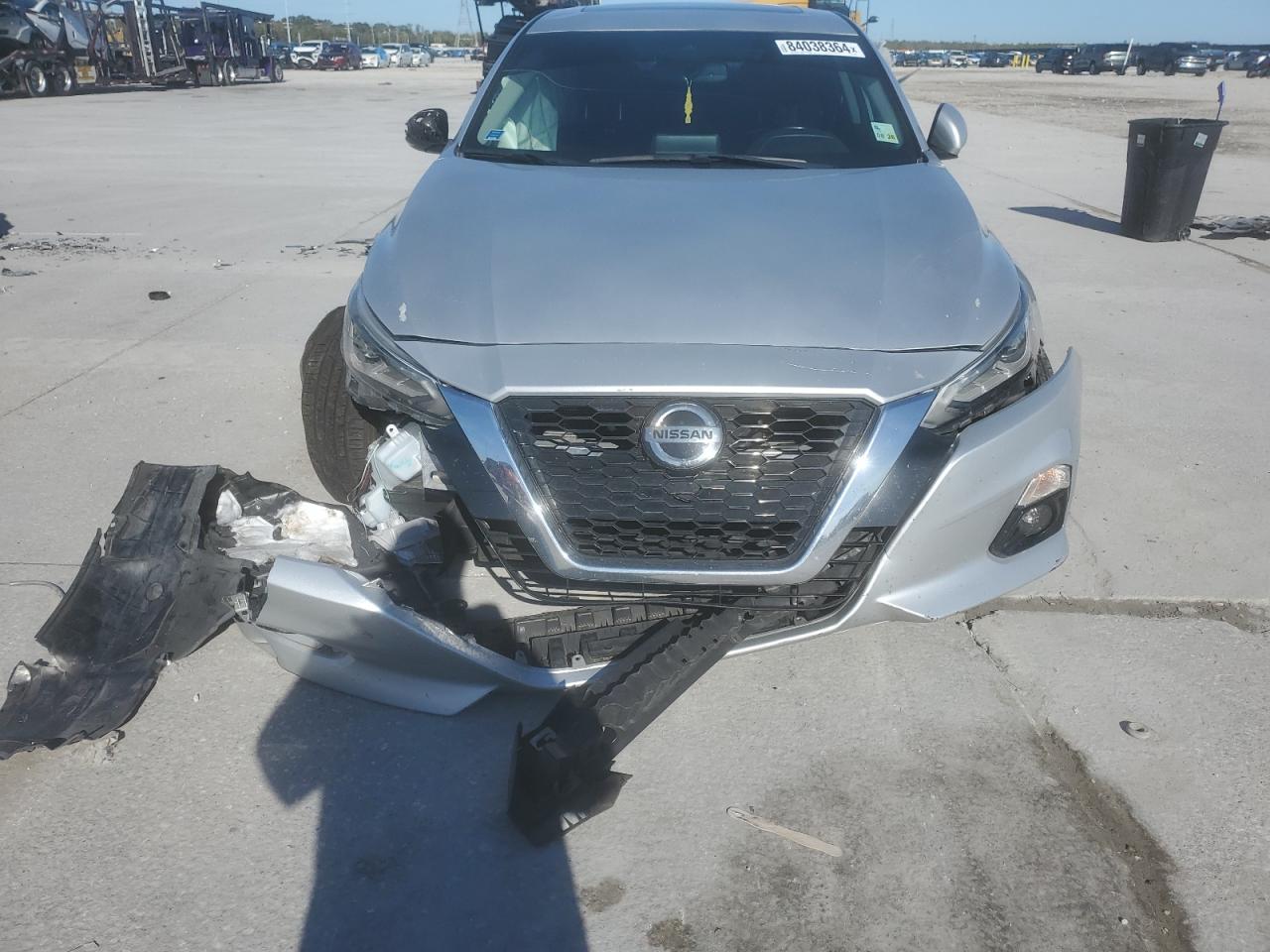 2020 Nissan Altima VIN 1N4BL4DV7LN320040 Copart auction photo, front end damage thumbnail 5
