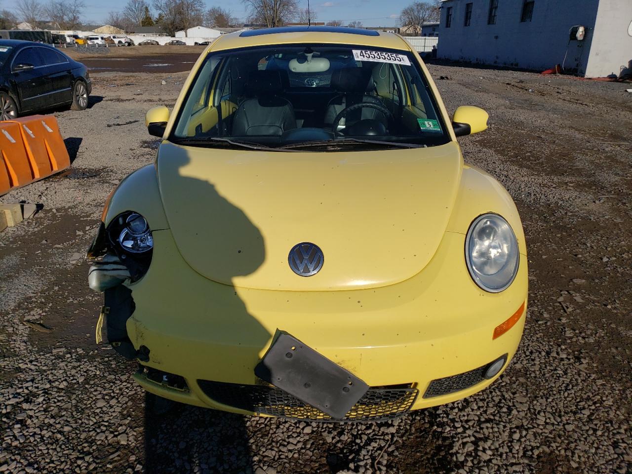 2006 Volkswagen Beetle VIN 3VWSW31C56M405775 Copart auction photo, front end damage thumbnail 5