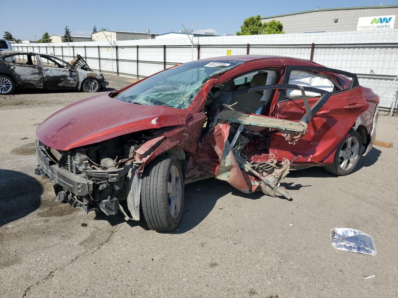 2013 Hyundai Elantra VIN KMHDH4AE7DU528849