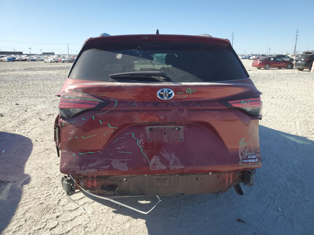 2022 Toyota Sienna VIN 5TDDRKECXNS099890 Copart auction photo, rear end damage thumbnail 6