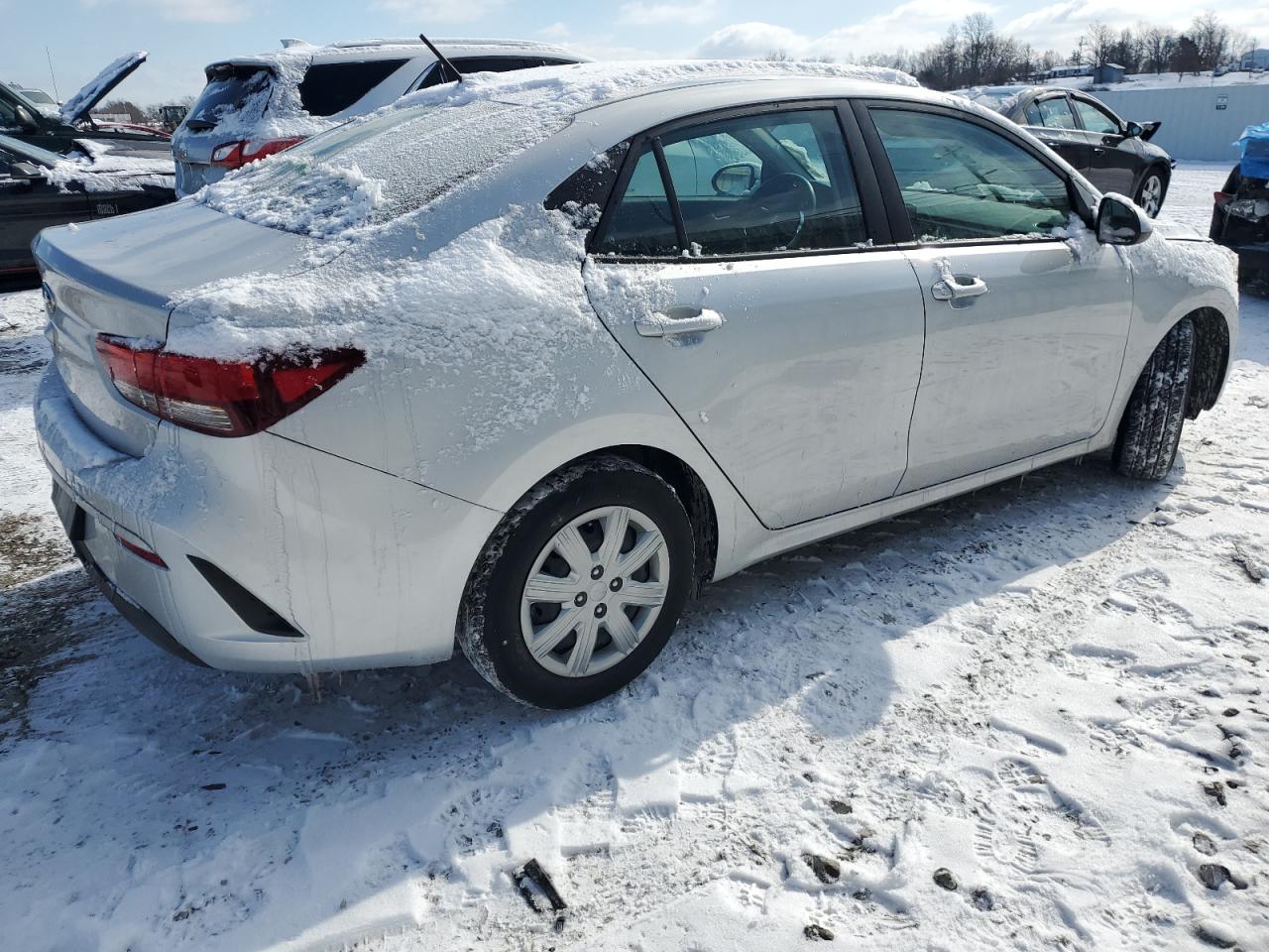 2021 KIA Rio VIN 3KPA24AD9ME400420 Copart auction photo, front end damage thumbnail 3