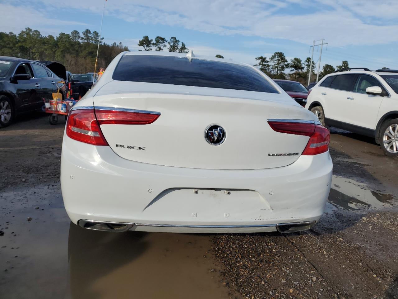 2017 Buick LaCrosse VIN 1G4ZR5SSXHU182444 Copart auction photo, front end / undercarriage damage thumbnail 6