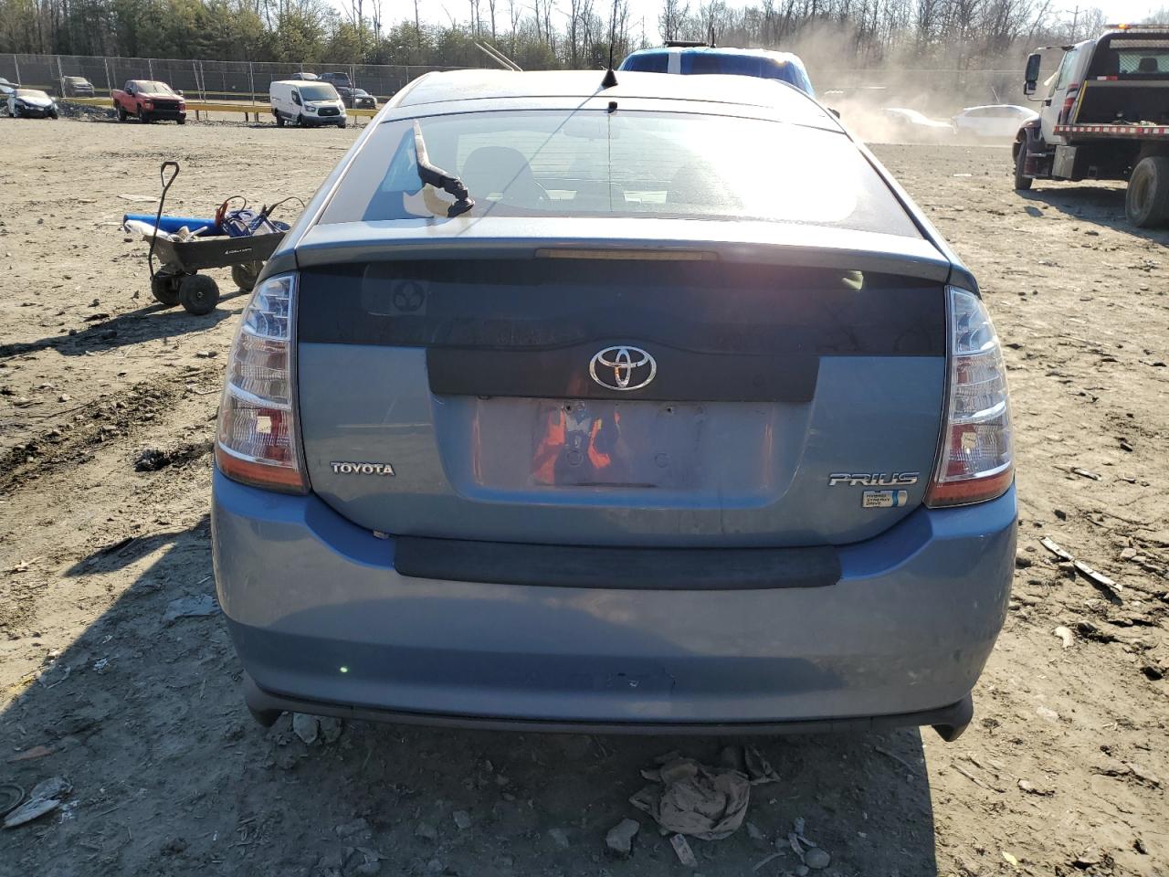 2006 Toyota Prius VIN JTDKB20UX67533541 Copart auction photo, front end damage thumbnail 6