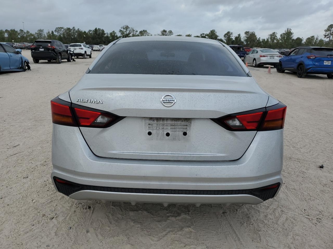 2021 Nissan Altima VIN 1N4BL4BV0MN369438 Copart auction photo, front end / side damage thumbnail 7