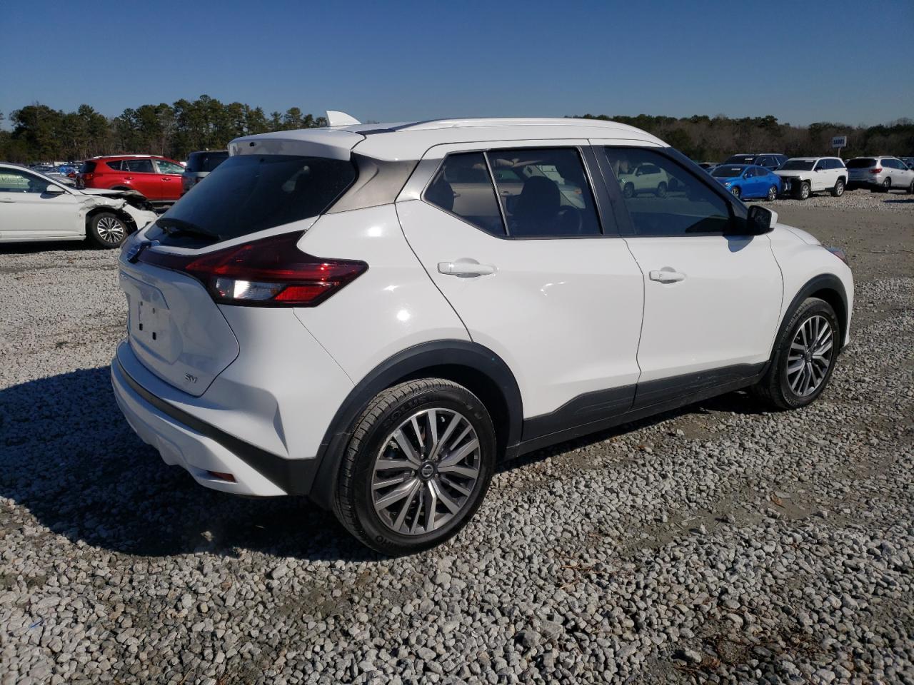 2021 Nissan Kicks VIN 3N1CP5CV2ML527000 Copart auction photo, undercarriage damage thumbnail 3