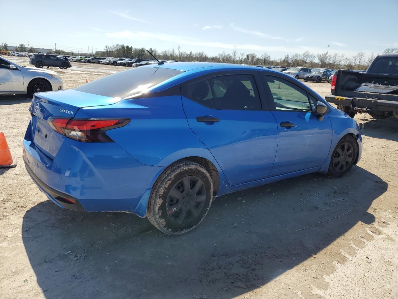 2021 Nissan Versa VIN 3N1CN8DV0ML909662 Copart auction photo, side / front end damage thumbnail 3