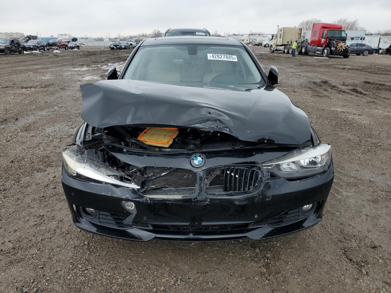 2015 BMW 3er VIN WBA3A5G59FNS86495 Copart auction photo, front end / rear end damage thumbnail 5