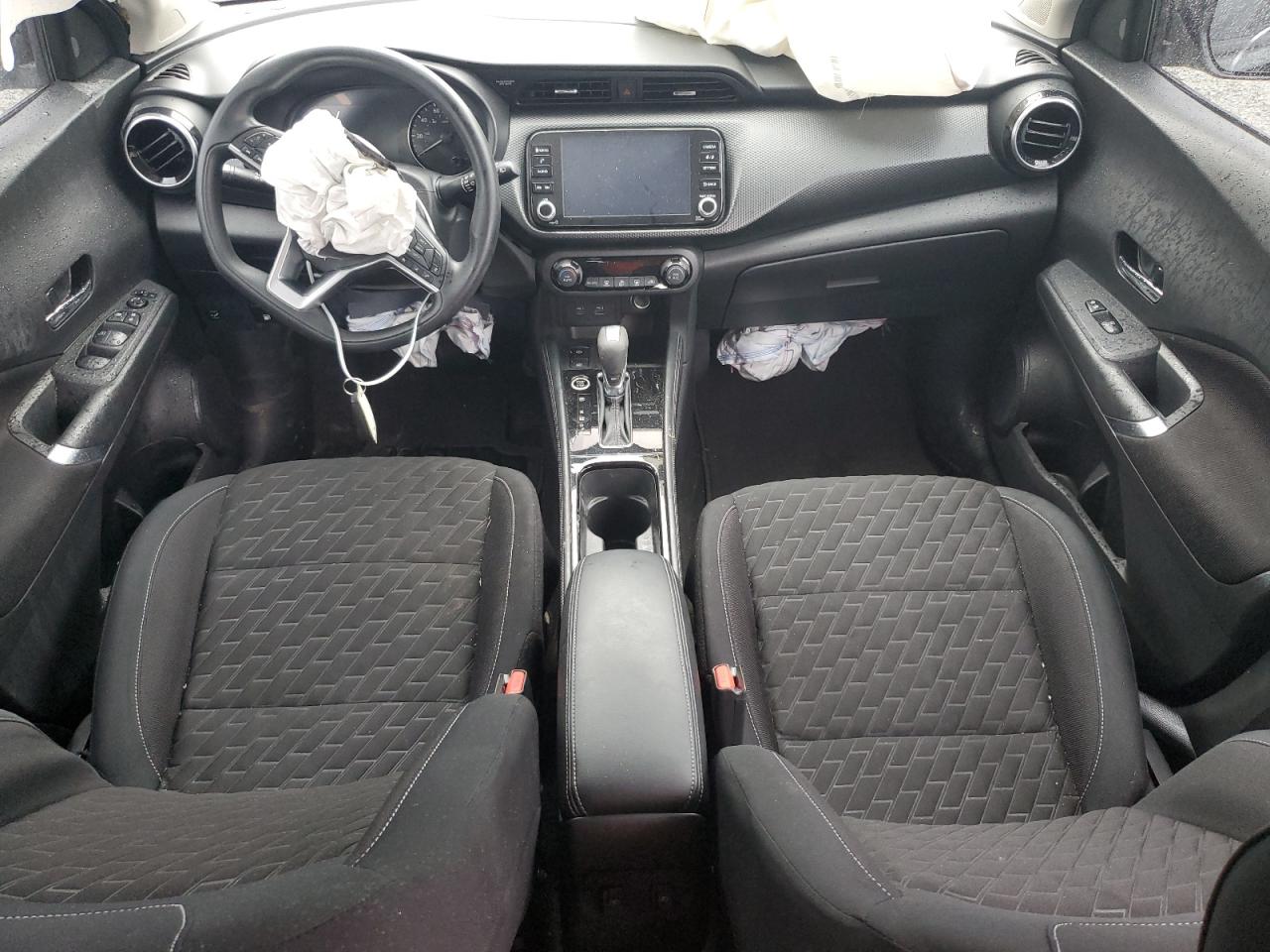 2022 Nissan Kicks VIN 3N1CP5CV0NL483015 Copart auction photo, front end / mechanical damage thumbnail 8