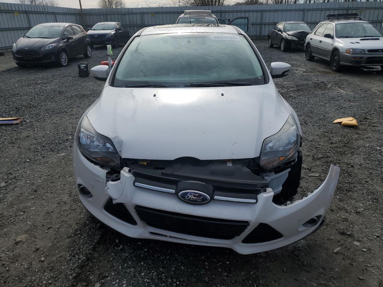 2013 Ford Focus VIN 1FADP3N24DL335913 Copart auction photo, front end damage thumbnail 5