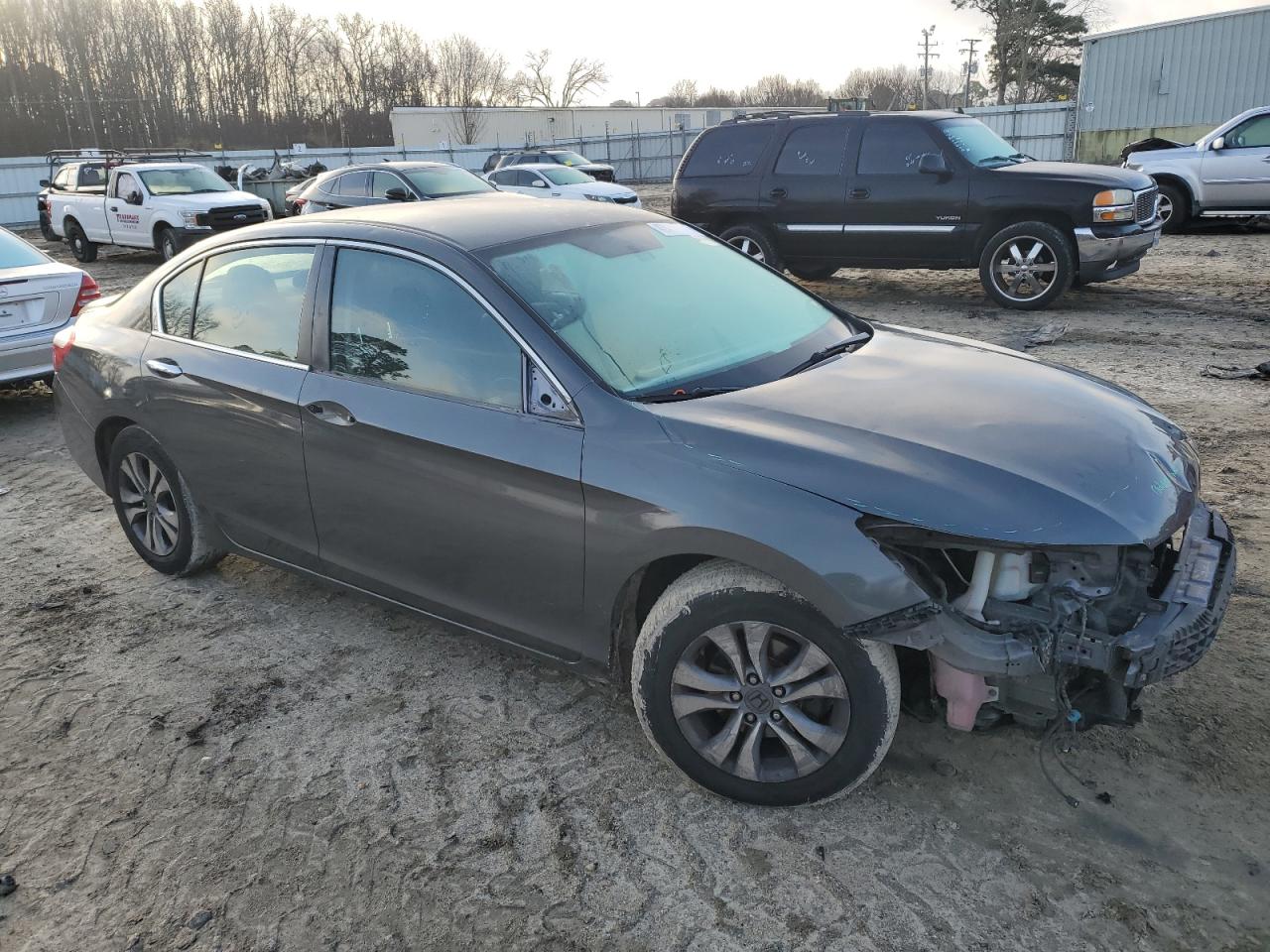 2014 Honda Accord VIN 1HGCR2F31EA090858 Copart auction photo, front end / minor dent/scratches damage thumbnail 4