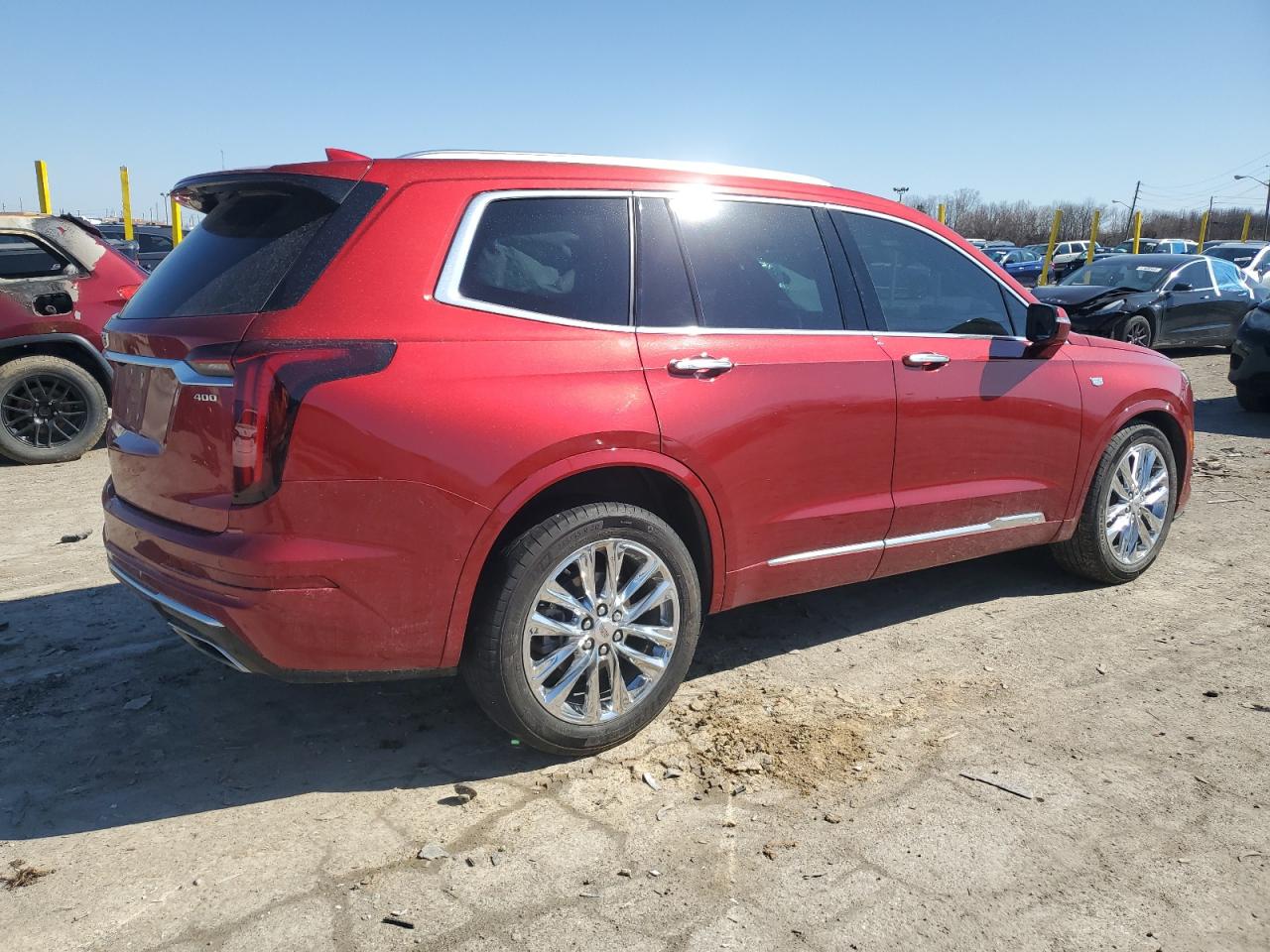 2022 Cadillac XT6 VIN 1GYKPFRS9NZ157471 Copart auction photo, front end / minor dent/scratches damage thumbnail 3