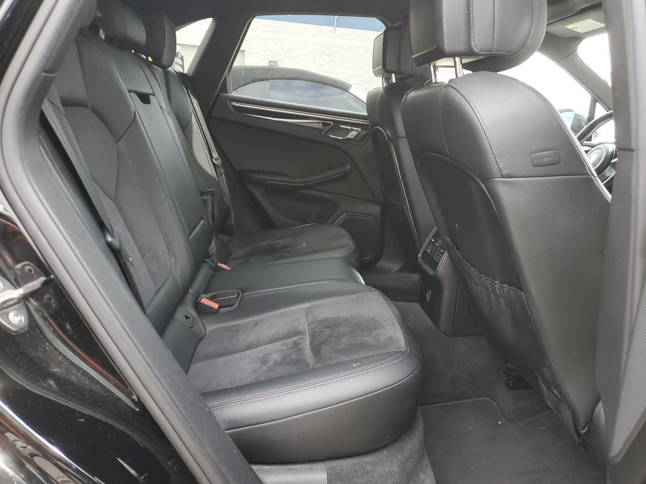 2017 Porsche Macan VIN WP1AA2A53HLB04983 Copart auction photo, mechanical damage thumbnail 10