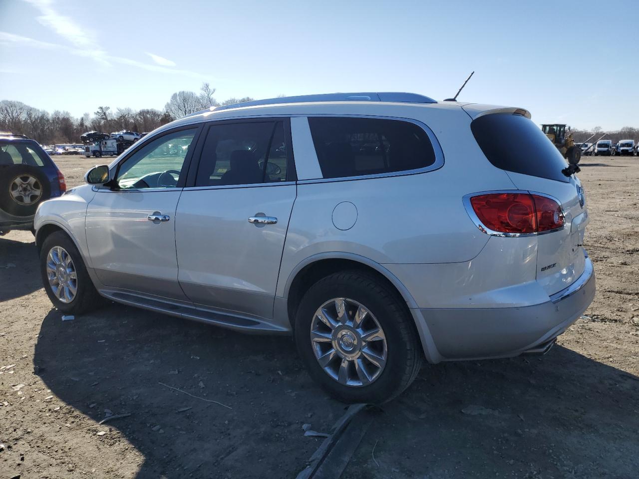 2012 Buick Enclave VIN 5GAKVCED5CJ151892 Copart auction photo, front end / minor dent/scratches damage thumbnail 2