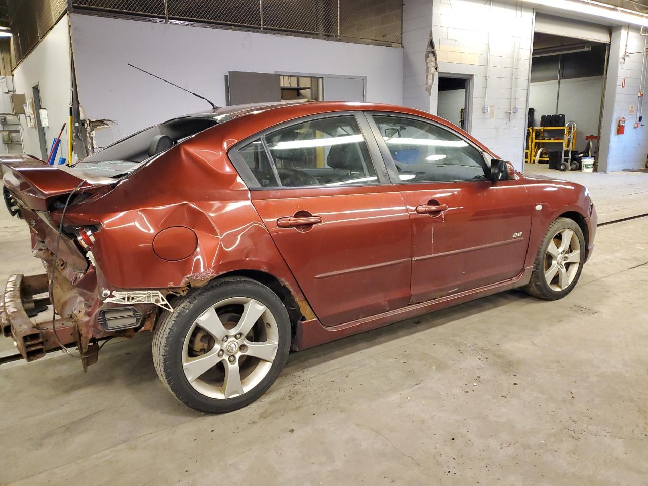 2006 Mazda 3 VIN JM1BK323561541463 Copart auction photo, rear end / side damage thumbnail 3