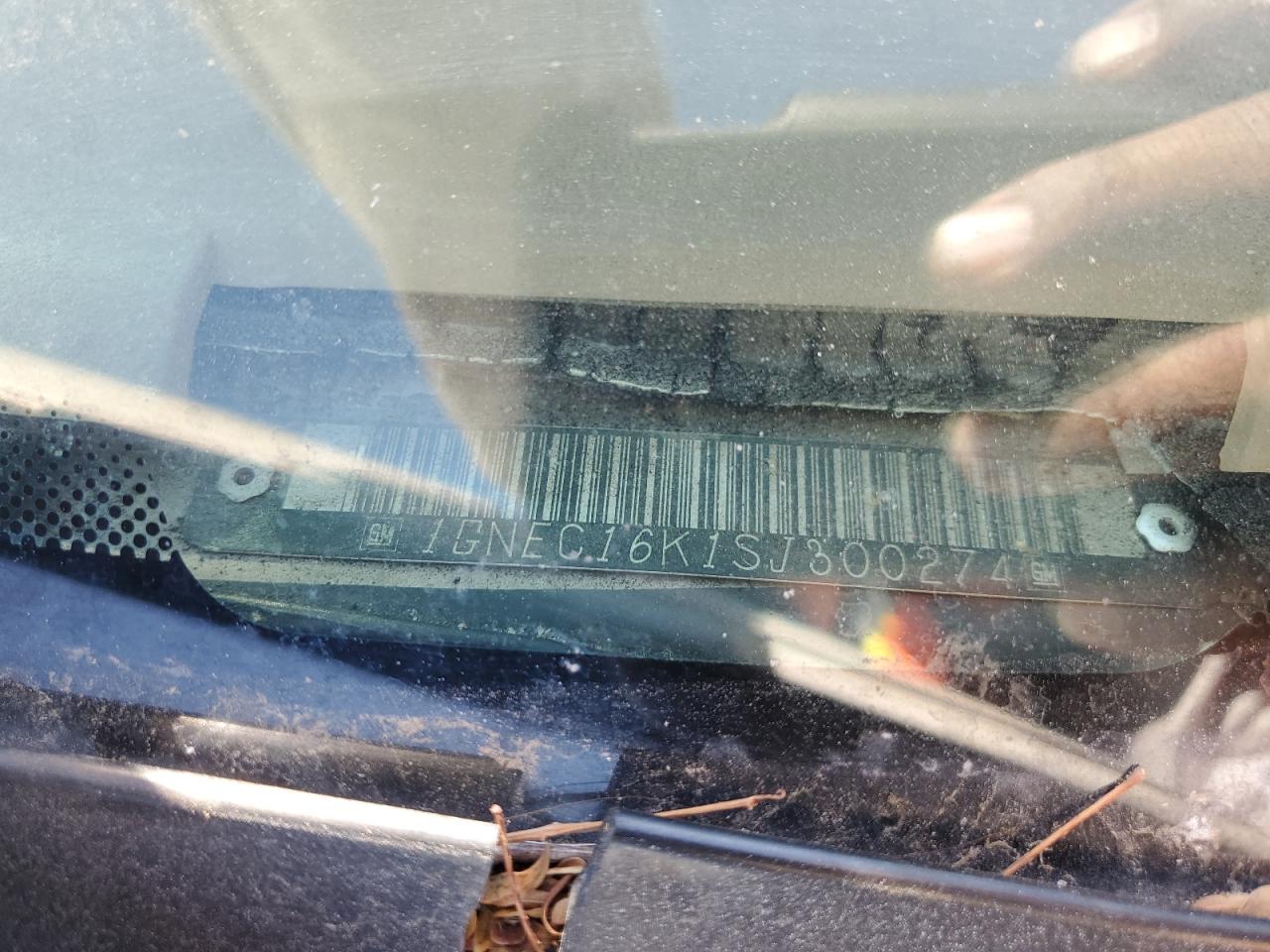 1995 Chevrolet Suburban VIN 1GNEC16K1SJ300274 Copart auction photo, minor dent/scratches damage thumbnail 13