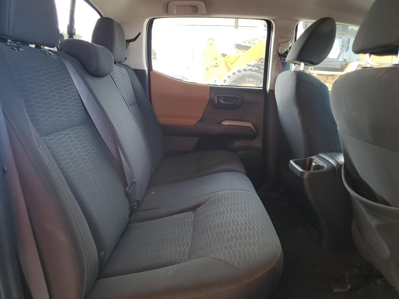 2017 Toyota Tacoma VIN 5TFAZ5CN3HX043801 Copart auction photo, rear end / side damage thumbnail 10