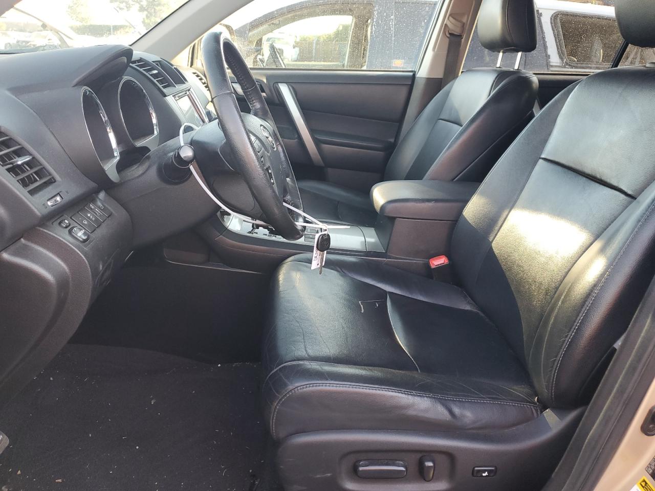 2013 Toyota Highlander VIN 5TDZK3EH2DS113405 Copart auction photo, rear end damage thumbnail 7