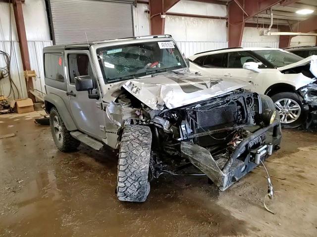 2016 Jeep Wrangler VIN 1C4AJWBG2GL307824 Copart auction photo, biohazard/chemical / front end damage thumbnail 13