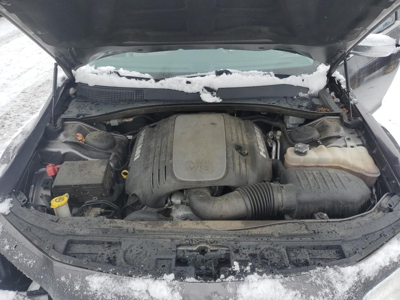 2015 Chrysler 300 VIN 2C3CCAET3FH802449 Copart auction photo, front end / side damage thumbnail 12