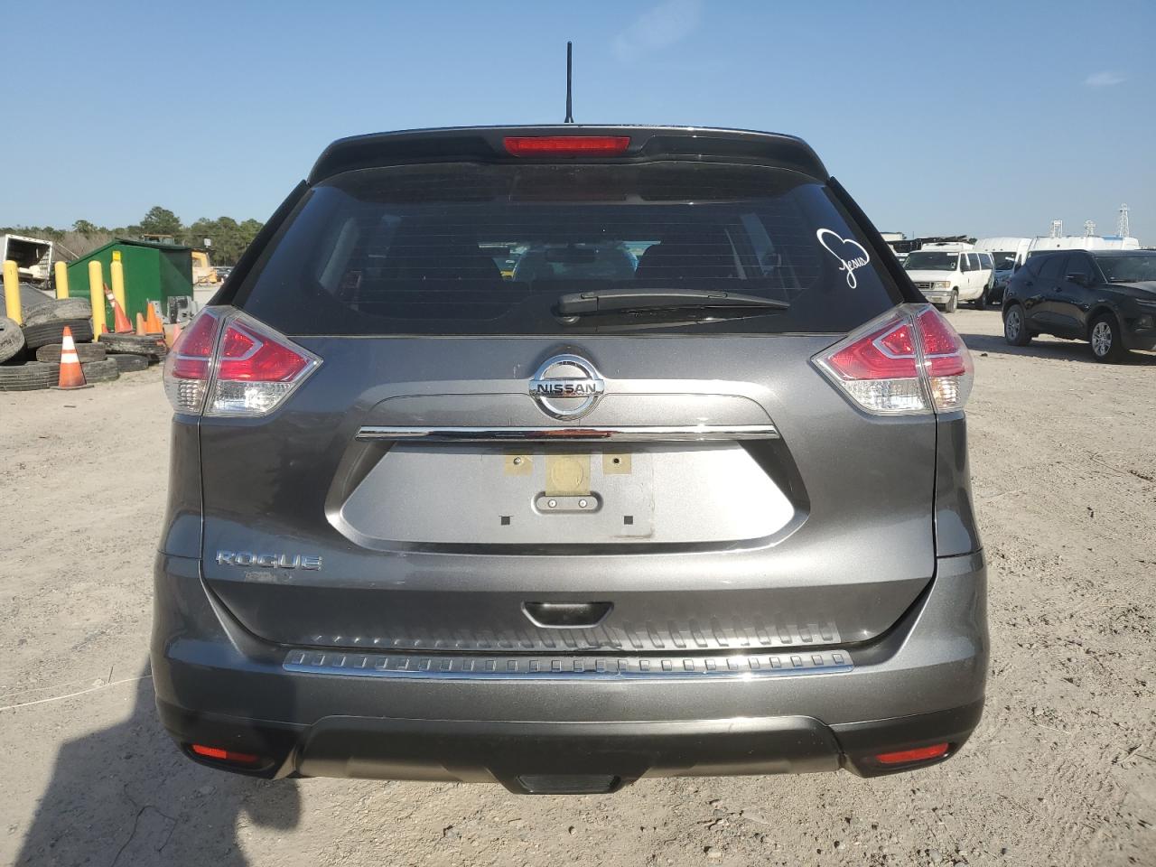 2016 Nissan Rogue VIN JN8AT2MT4GW024969 Copart auction photo, frame damage / minor dent/scratches damage thumbnail 6