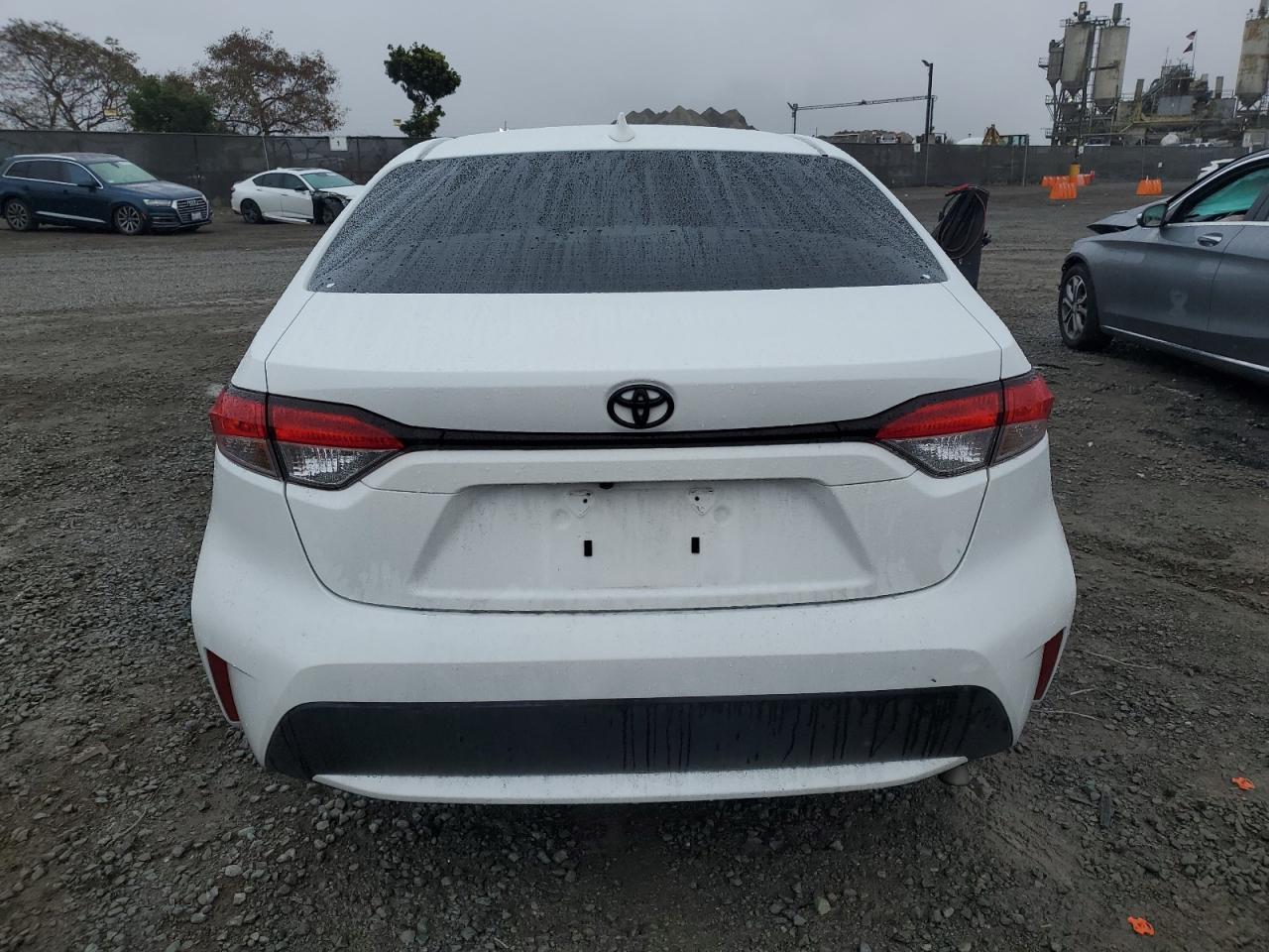 2022 Toyota Corolla VIN JTDEPMAE1N3024672 Copart auction photo, front end damage thumbnail 6