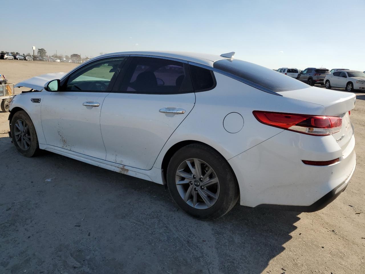 2019 KIA Optima VIN 5XXGT4L38KG281551 Copart auction photo, front end / rear end damage thumbnail 2